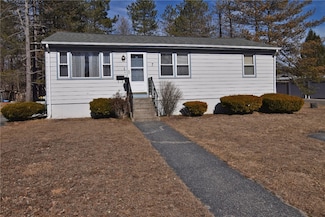 7 Thornton Ave, Smithfield, RI 02917