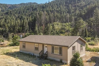 38500 State Highway 299, Junction City, CA 96048