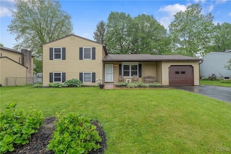 8339 Zenith Dr, Baldwinsville, NY 13027