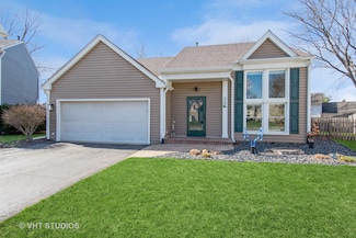 3127 Eugene Ln, Aurora, IL 60504