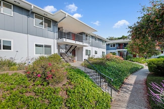 3639 San Remo Dr Unit 15, Santa Barbara, CA 93105