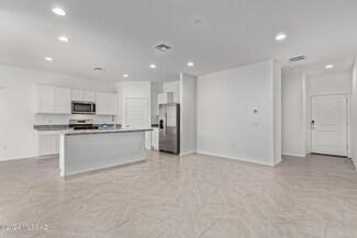 12546 W Barnett Farms Dr, Marana, AZ 85653