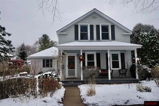 306 W Elm St, Saint Peter, MN 56082