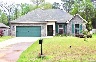 6762 Driftwood Ave, Milton, FL 32570