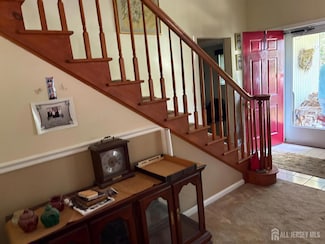 41 Louise Dr, Milltown, NJ 08850