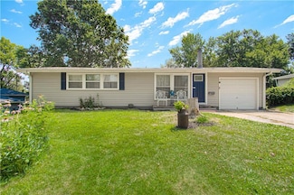 5613 N Garfield Ave, Kansas City, MO 64118