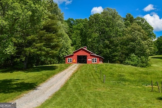 708 Hub Tatum Rd, Sautee Nacoochee, GA 30571