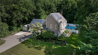 61 Northbridge Rd, Mendon, MA 01756
