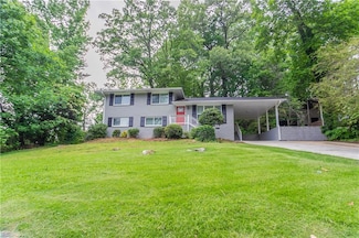 5795 Deerfield Trail, Atlanta, GA 30349