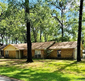 28 Morningside Dr, Conway, AR 72034