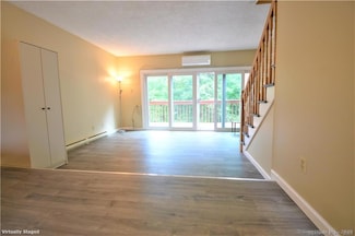 32 Anton Rd Unit B, Storrs Mansfield, CT 06268