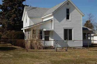 703 S South St, Brookston, IN 47923