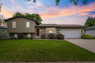1146 S K Ave, Nevada, IA 50201