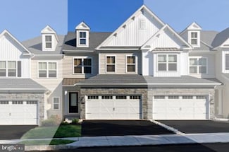 9 Spring Mill Dr, Ivyland, PA 18974