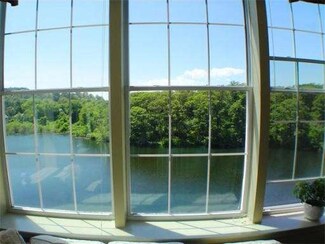 24 Cobblestone Ln Unit 504, Gloucester, MA 01930