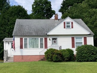 4 Davis Rd, Auburn, MA 01501