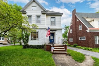 407 S 4th St, Fulton, NY 13069