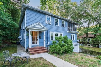 9 Craigie Terrace Unit 11, Newtonville, MA 02460