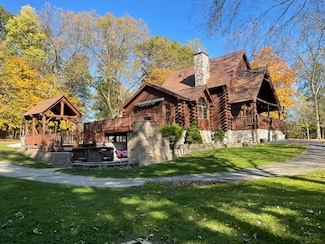 2138 E Gaisor Dr, Crete, IL 60417