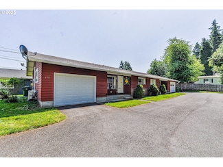 175 SW 7th St, Clatskanie, OR 97016