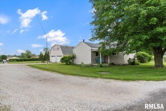 219 Mill St, Loami, IL 62661