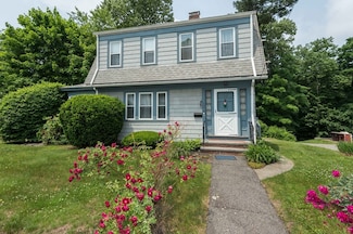 119 Pond St, Natick, MA 01760