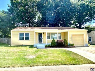 1647 SW 21st St, Topeka, KS 66604