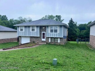 5112 Shady Ln, Jefferson City, MO 65109