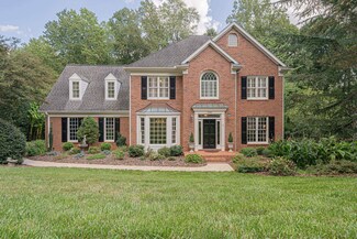 8208 Woburn Dr, Raleigh, NC 27615