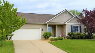 1210 Southridge Dr, Madison, WI 53704