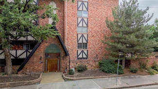 1350 Josephine St Unit 101, Denver, CO 80206