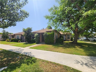 11820 Victory Blvd, North Hollywood, CA 91606