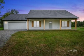 5900 State St, Albany, OH 45710