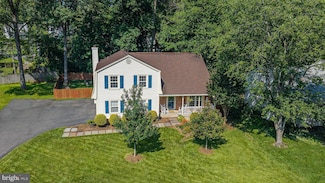 4360 Silas Hutchinson Dr, Chantilly, VA 20151