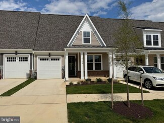 13409 Petrel St, Clarksburg, MD 20871