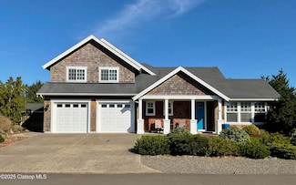 4755 Drummond Dr, Gearhart, OR 97138
