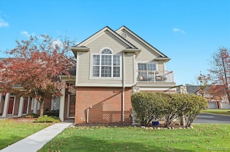 28211 Oakmonte Cir E, New Hudson, MI 48165