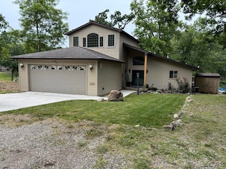 11781 Killarny Cir, Jerome, MI 49249