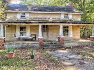 1316 Bowmantown Rd, Roxboro, NC 27574