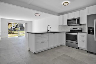 8107 SW 72nd Ave Unit 112E, Miami, FL 33143