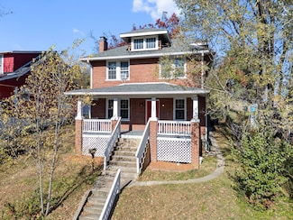 1005 Howbert Ave SW, Roanoke, VA 24015