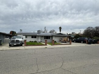 1510 W Sunnyside Ave, Visalia, CA 93277
