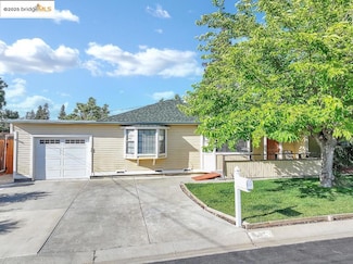 5071 Bonwell Dr, Concord, CA 94521