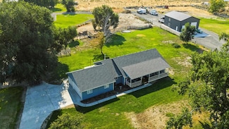 42803 E Ridge Crest Dr, Benton City, WA 99320