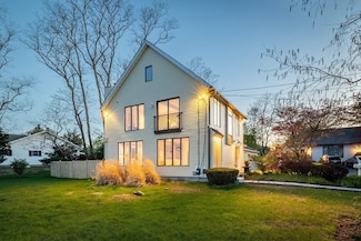 1705 Wampanoag Trail, Barrington, RI 02806