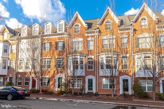 5059 Kilburn St, Alexandria, VA 22304