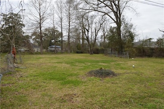 150 E Pecan St, Ponchatoula, LA 70454
