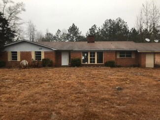 1325 Township Rd, Laurel, MS 39443