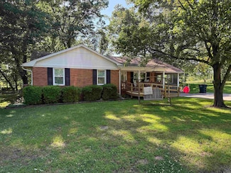 191 Mayo Dr, Piggott, AR 72454