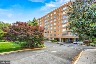 4200 Cathedral Ave NW Unit 506, Washington, DC 20016